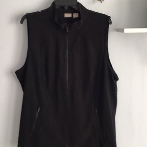Chico’s sleeveless zippered vest